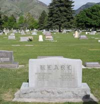 Chase Kearl and Hazel Loveless grave in Logan, Utah